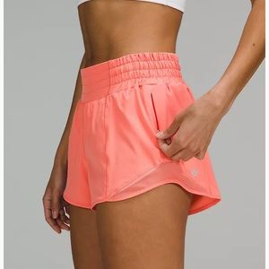 Lululemon high rise hotty hot shorts
